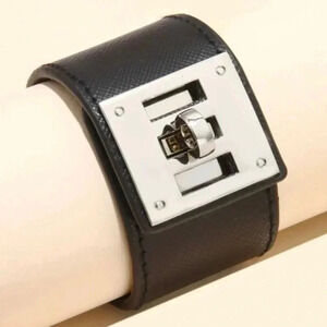 Vegan Leather Twist Lock Bracelet